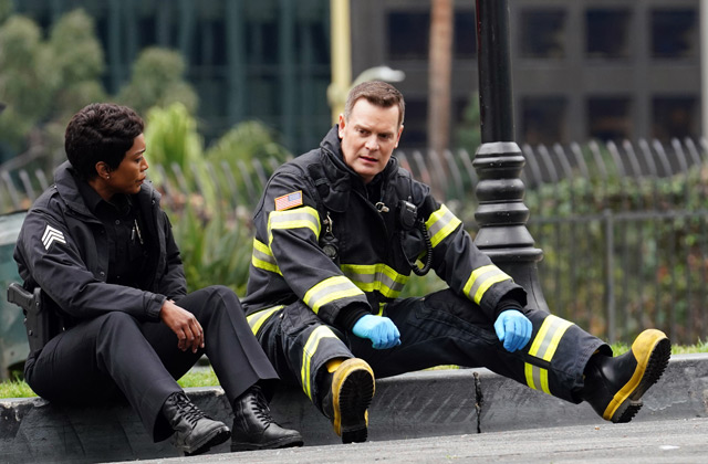 Watch the 9-1-1 Season Finale  