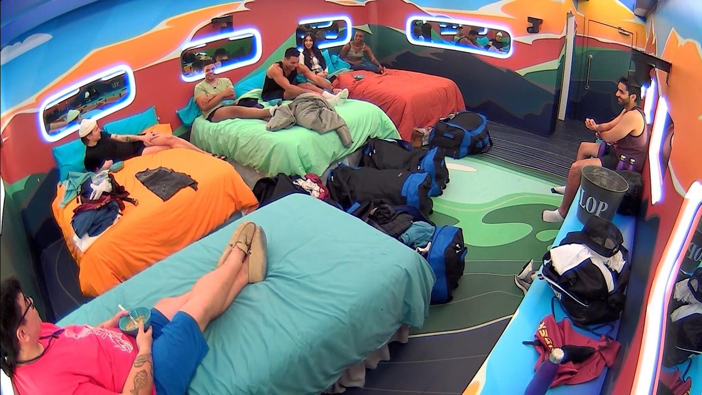 Watch Big Brother Canada Online | Stream Season 12 Full Episodes Free