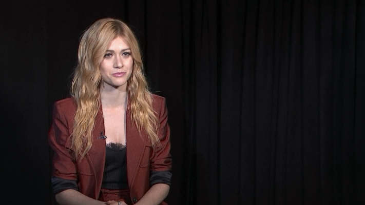 Katherine Mcnamara Films Et Programmes Tv Katherine McNamara On Joining 'Arrow' Full Time | ETCanada.com